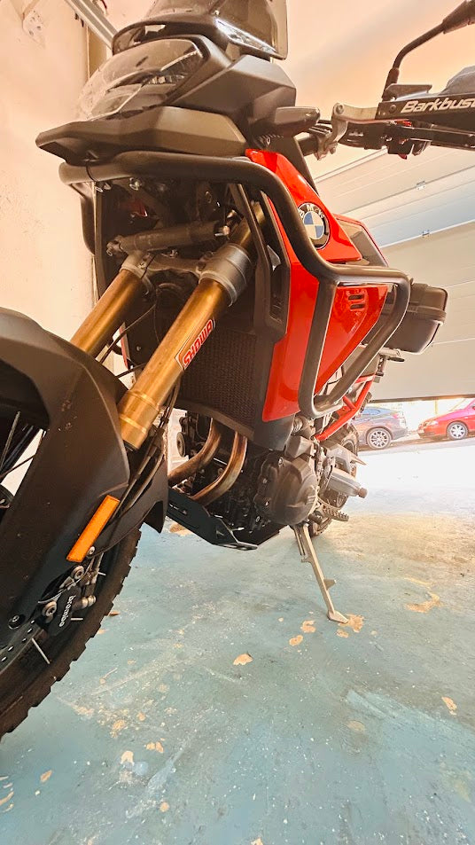 Cubre carter BMW F900GS