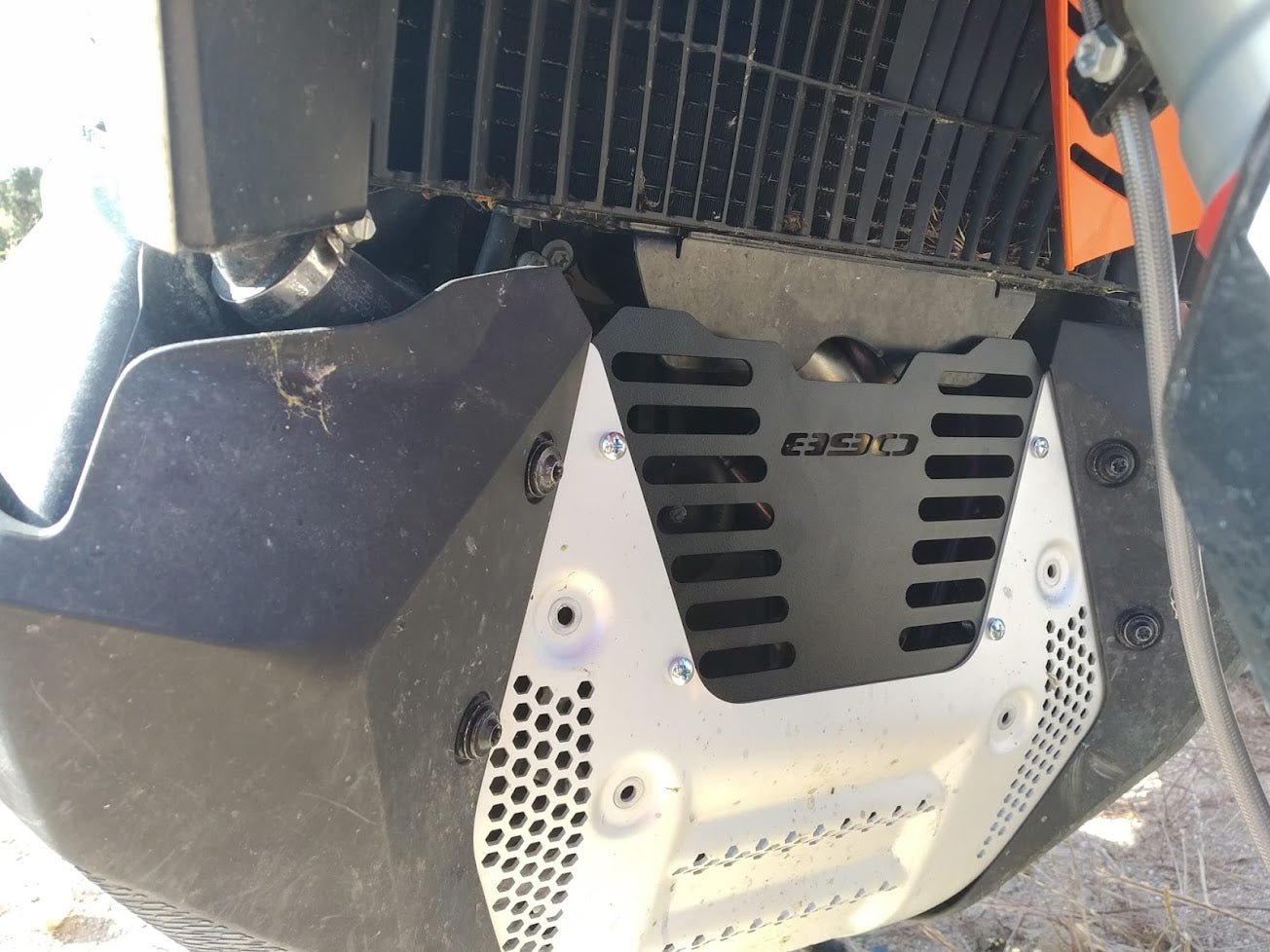 Protector motor KTM 890 - Moto_ajustes